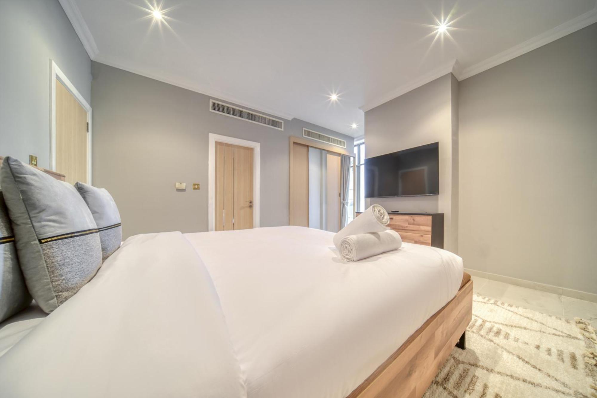 Luxurious 4 Bedroom Duplex With Terrace & Sea View Dubai Luaran gambar